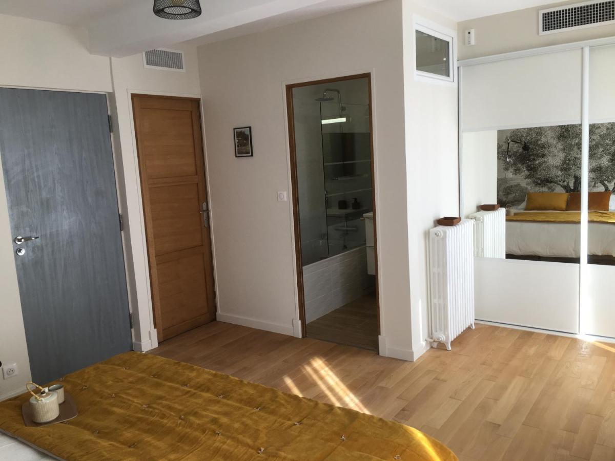 Les Terres Rouges 06 Bed & Breakfast Guillaumes Ngoại thất bức ảnh