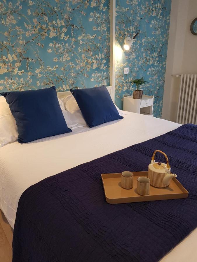 Les Terres Rouges 06 Bed & Breakfast Guillaumes Ngoại thất bức ảnh